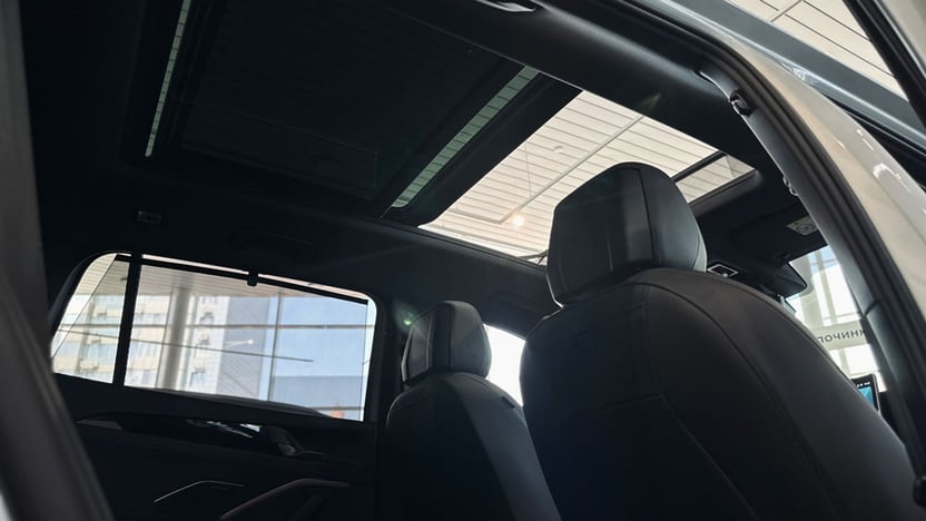 Зображення Новий Tayron R-Line Platinum 2.0 TSI 4M
