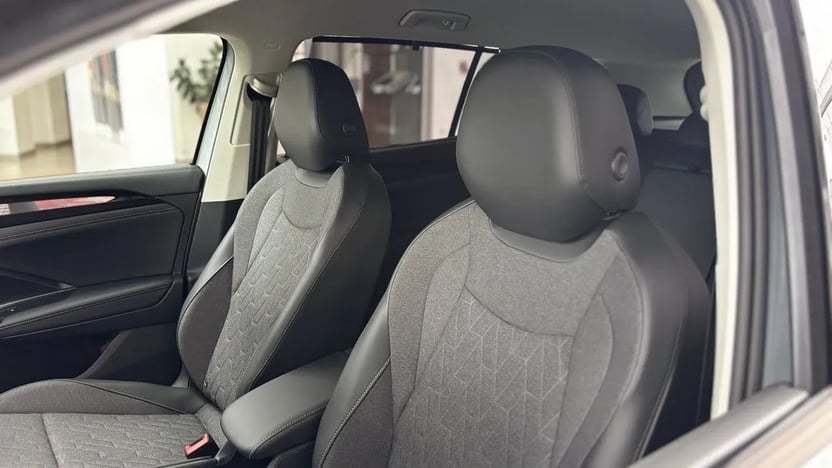 Зображення Новий Tayron Life+ 2.0 TDI FWD