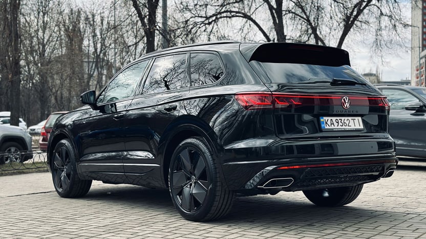 Зображення Touareg R-Line Final Edition2 3.0 V6 TDI