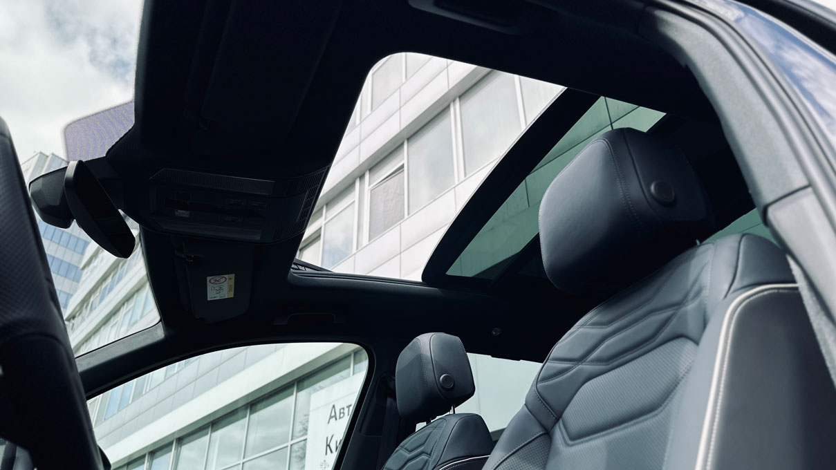 Зображення Touareg R-Line Final Edition2 3.0 V6 TDI