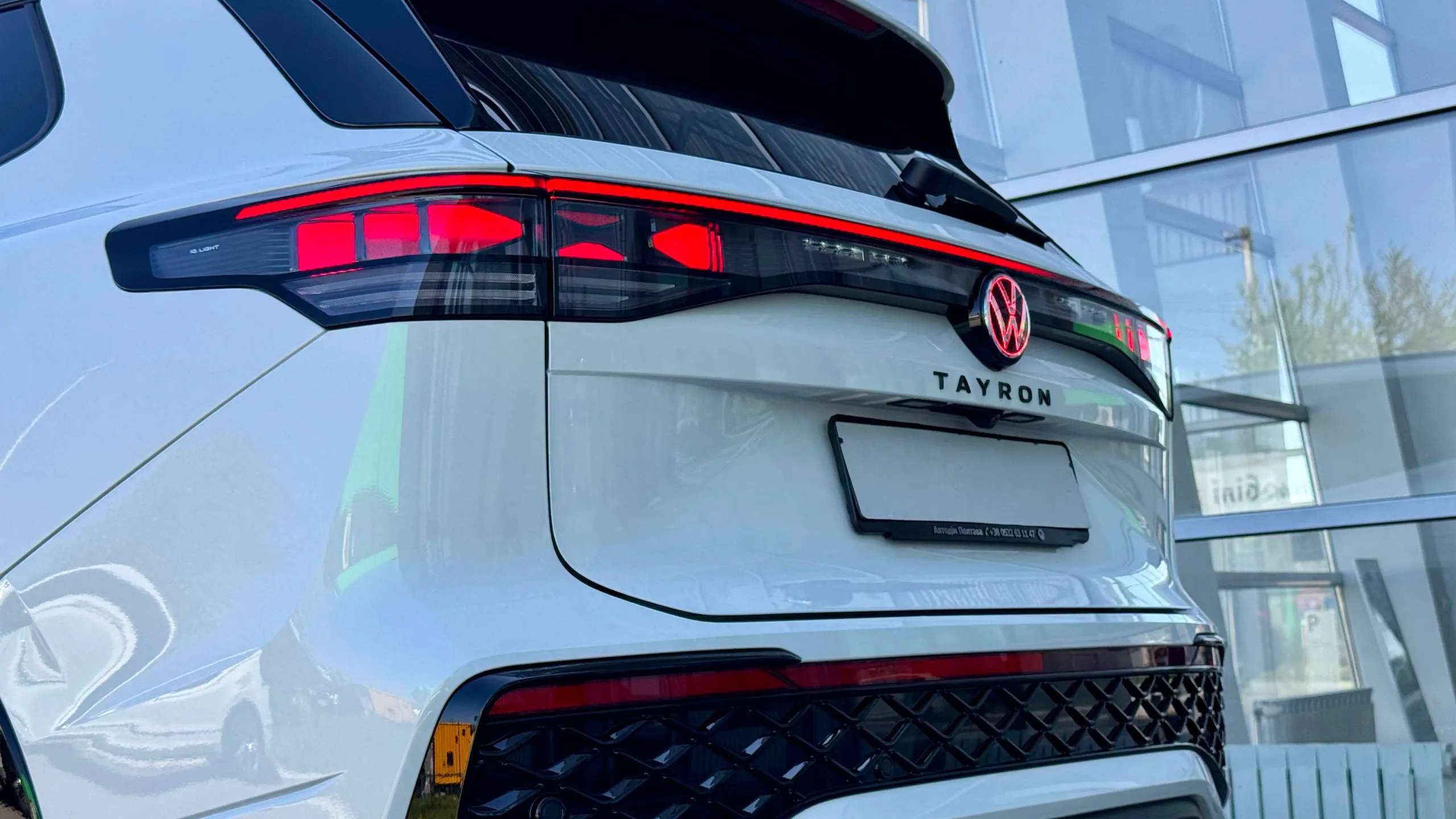 Зображення Новий Tayron R-Line 2.0 TSI 4MOTION