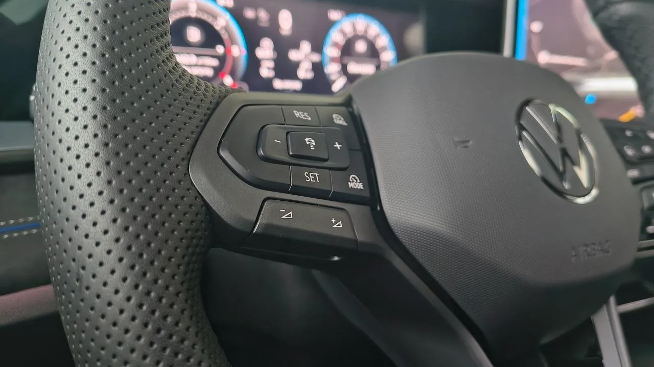 Зображення Новий Tayron R-Line Platinum 2.0 TSI 4M