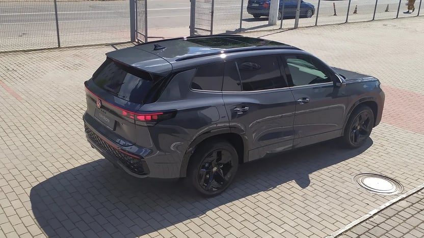 Зображення Tayron R-Line Platinum 2.0 TDI 4M
