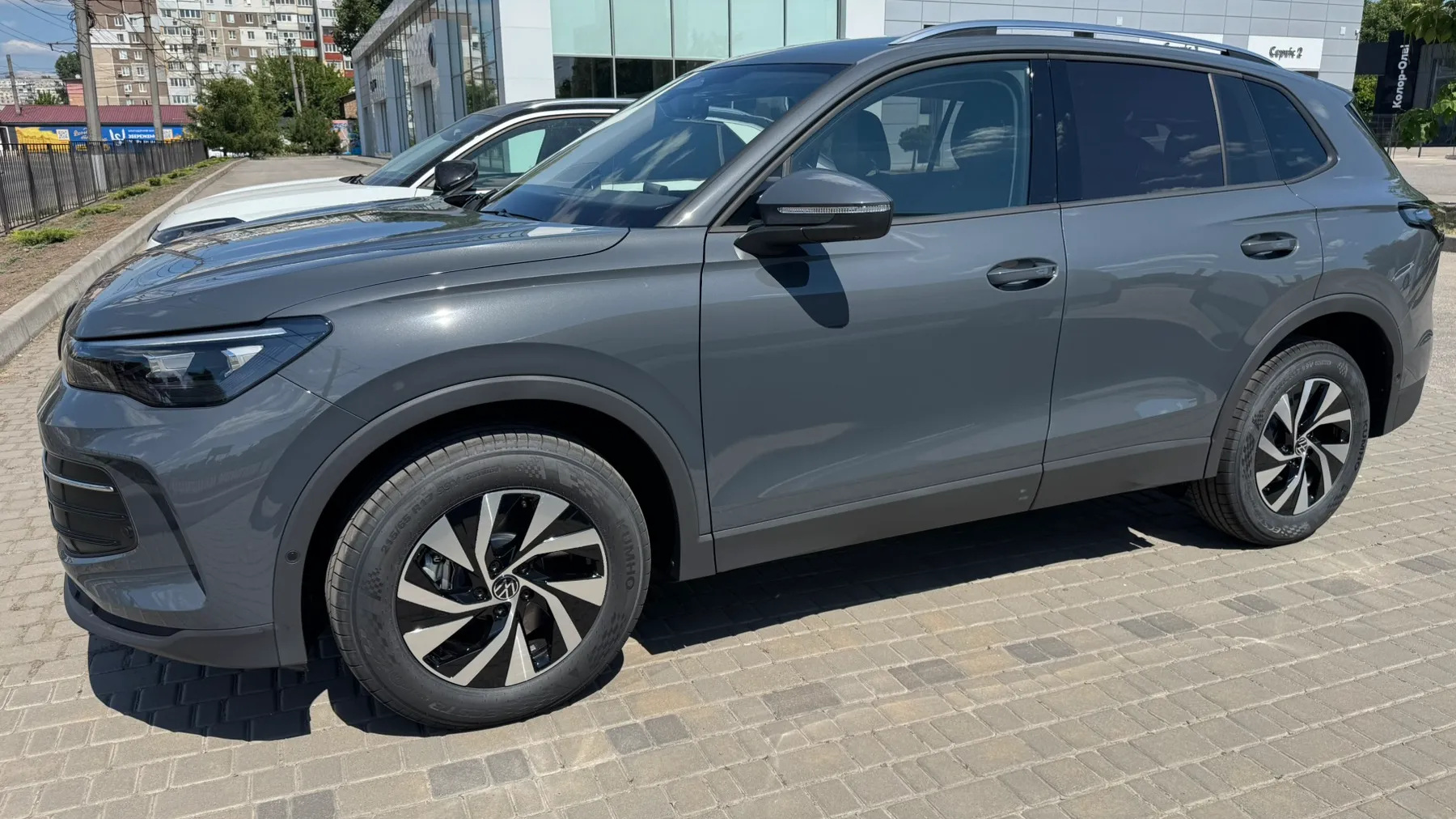 Зображення Tiguan Life+ 2.0 TDI FWD