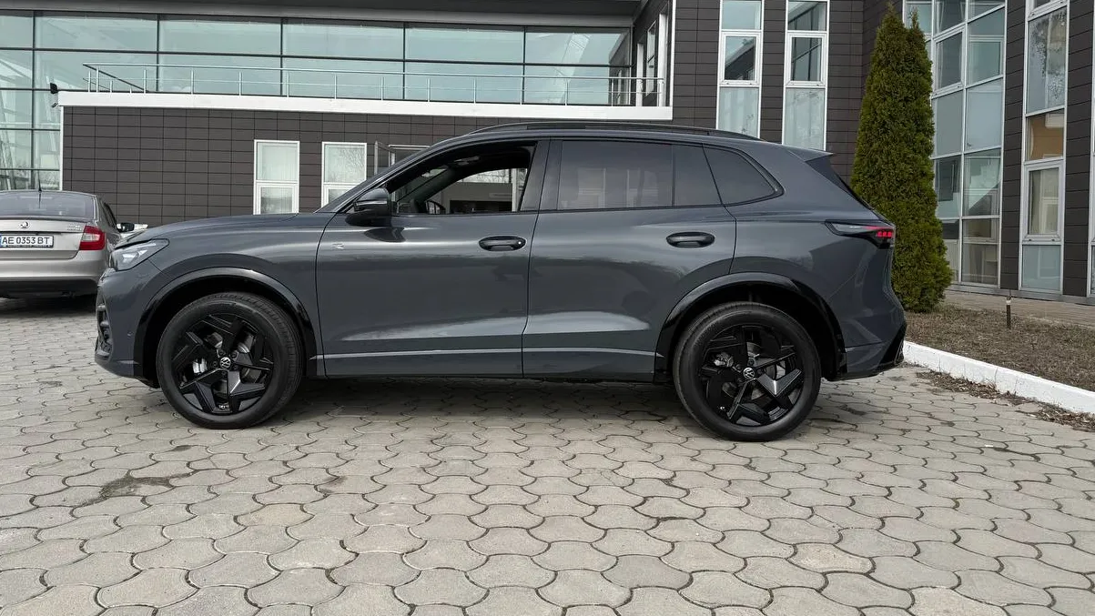 Зображення Tiguan R-Line+ 2.0 TDI 4Motion