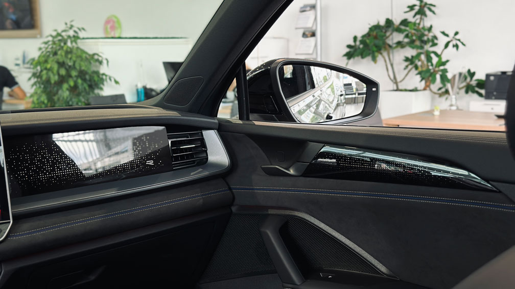 Зображення Tayron R-Line Platinum 2.0 TDI 4M