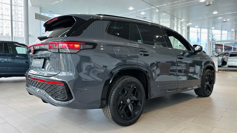 Зображення Tayron R-Line Platinum 2.0 TDI 4M