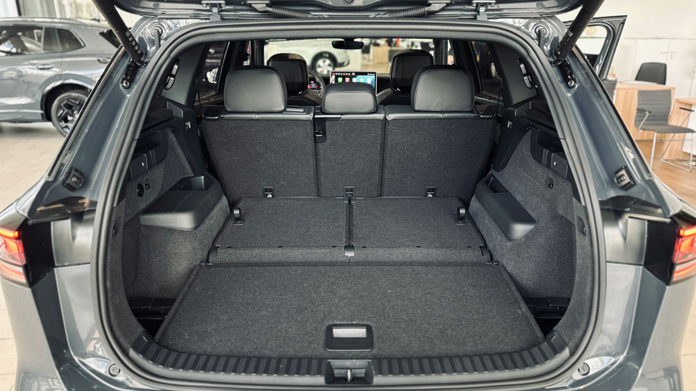 Зображення Tayron R-Line Platinum 2.0 TDI 4M