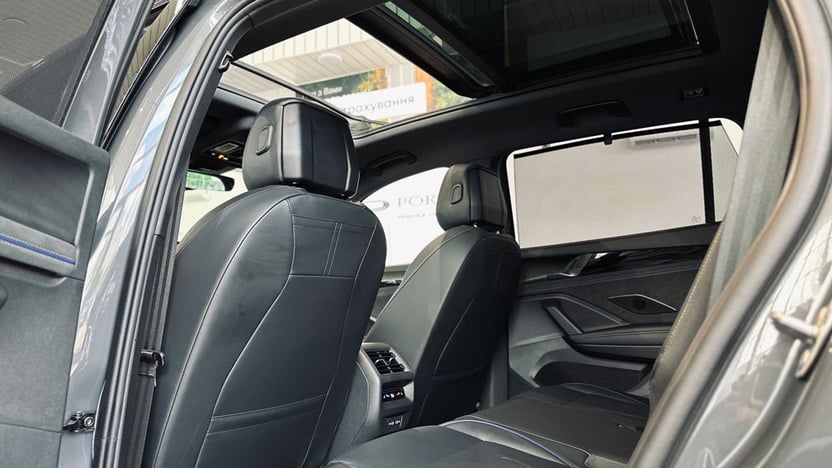 Зображення Tayron R-Line Platinum 2.0 TDI 4M