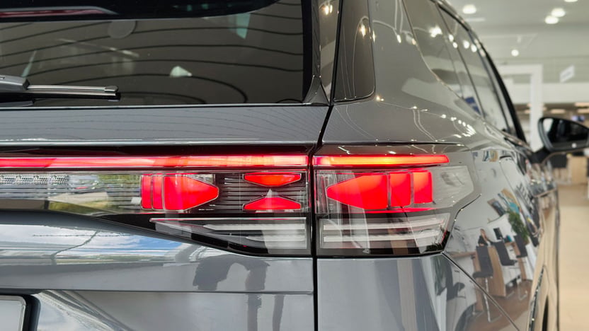 Зображення Tayron R-Line Platinum 2.0 TDI 4M