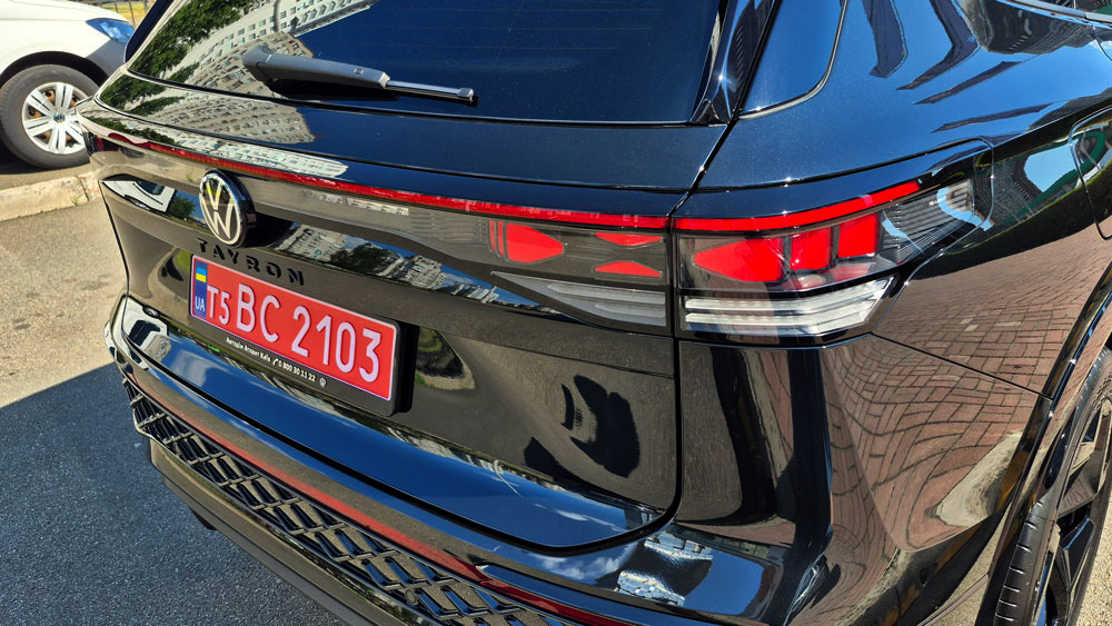 Зображення Tayron R-Line Platinum 2.0 TDI 4M