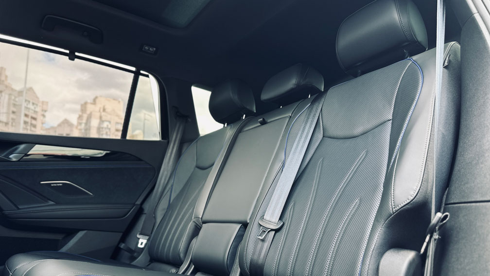 Зображення Tayron R-Line Platinum 2.0 TDI 4M