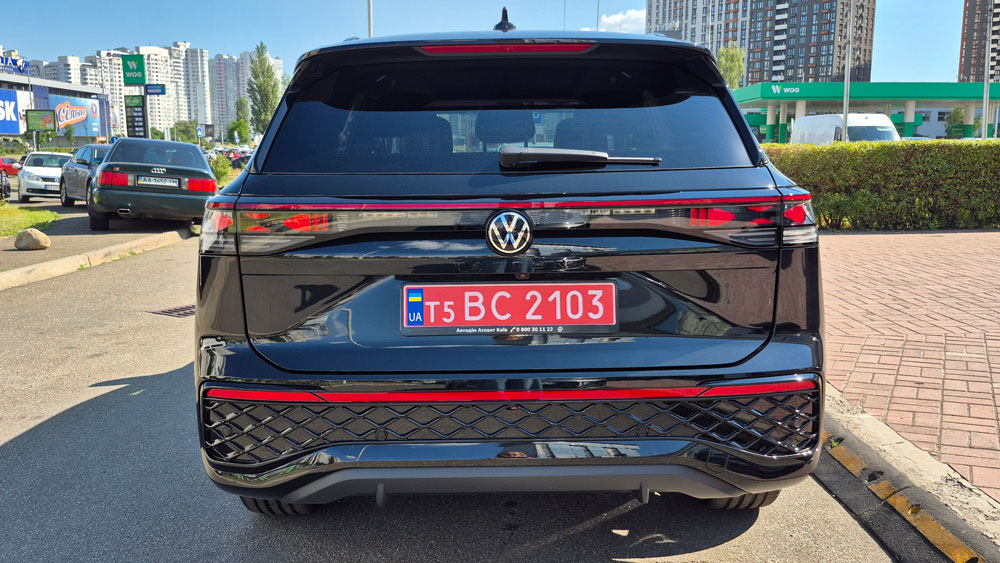 Зображення Tayron R-Line Platinum 2.0 TDI 4M