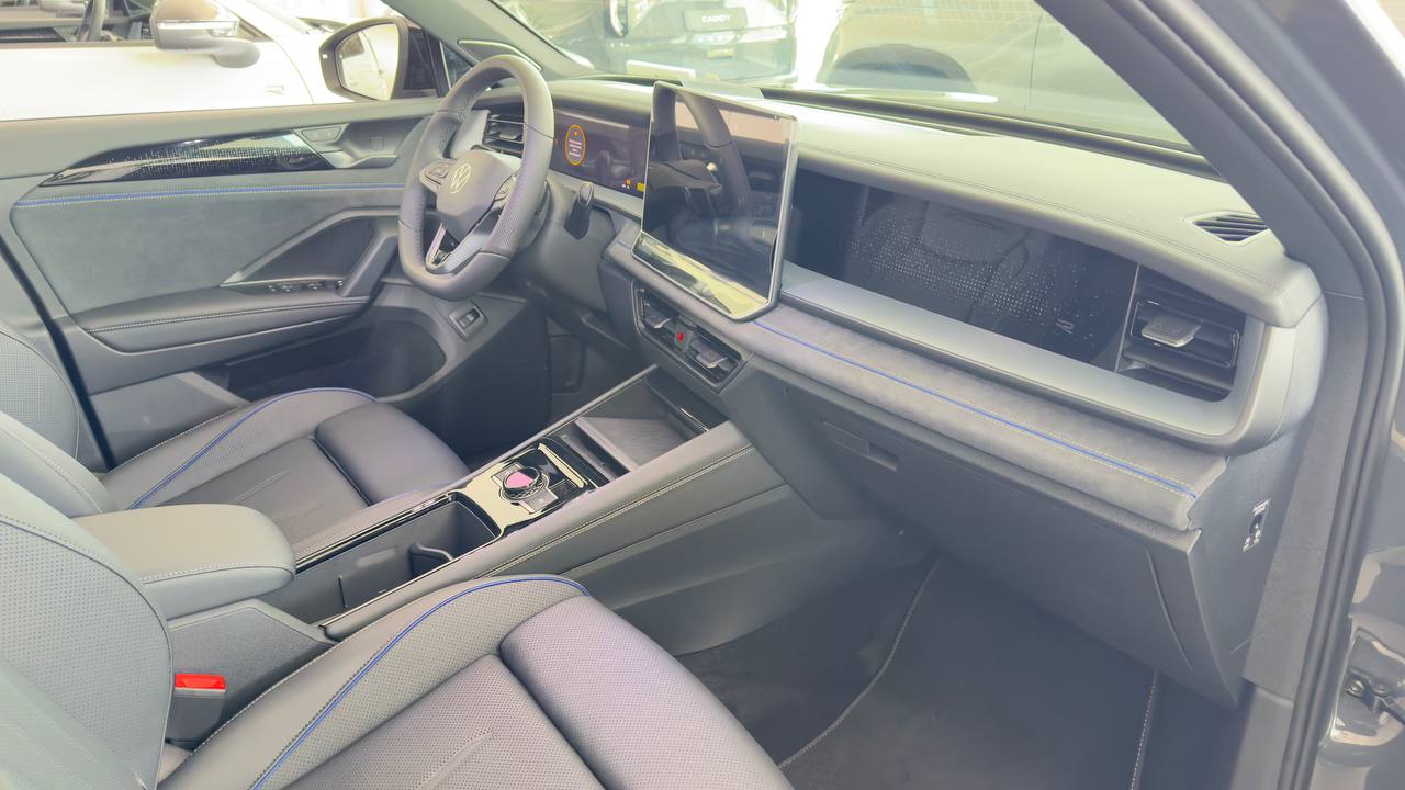 Зображення Новий Tayron R-Line Platinum 2.0 TDI 4M
