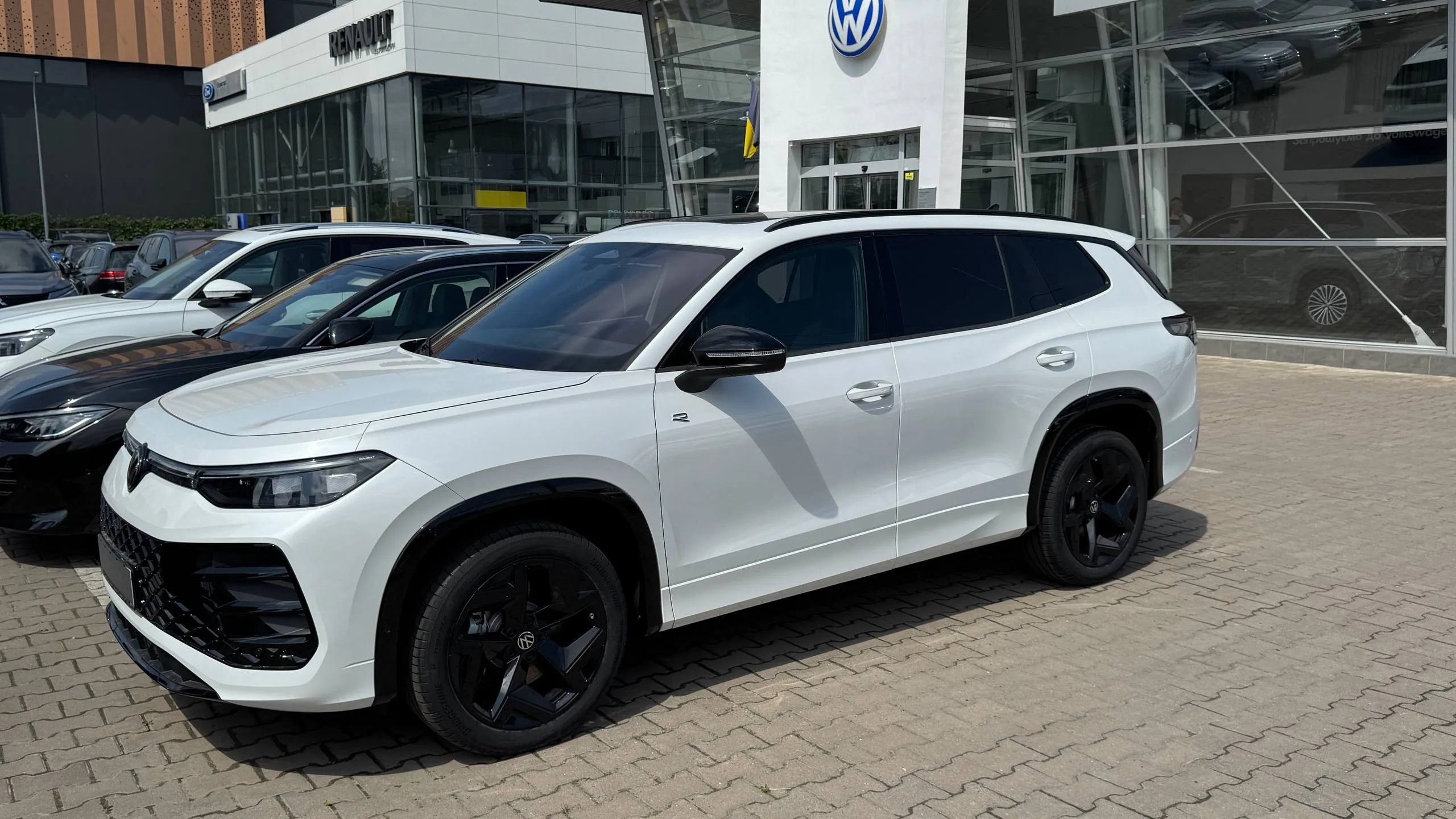 Зображення Tayron R-Line Platinum 2.0 TSI 4M