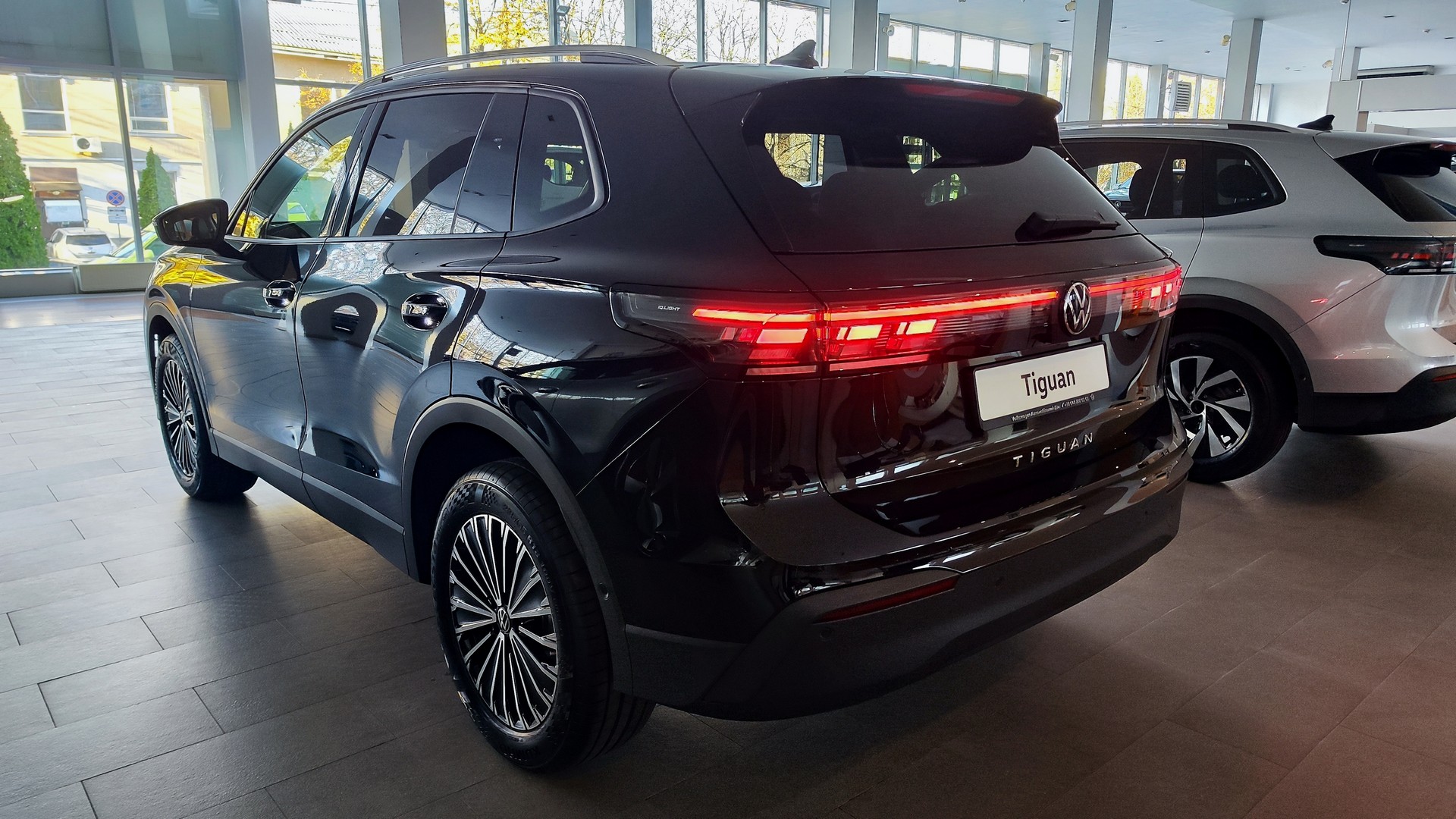 Зображення Tiguan Life+ 2.0 TDI FWD