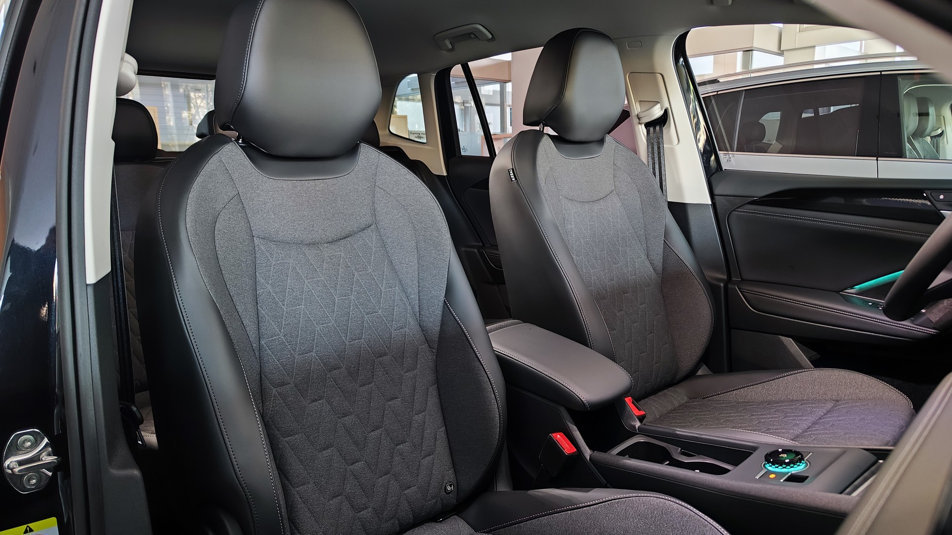 Зображення Tiguan Life+ 2.0 TDI FWD