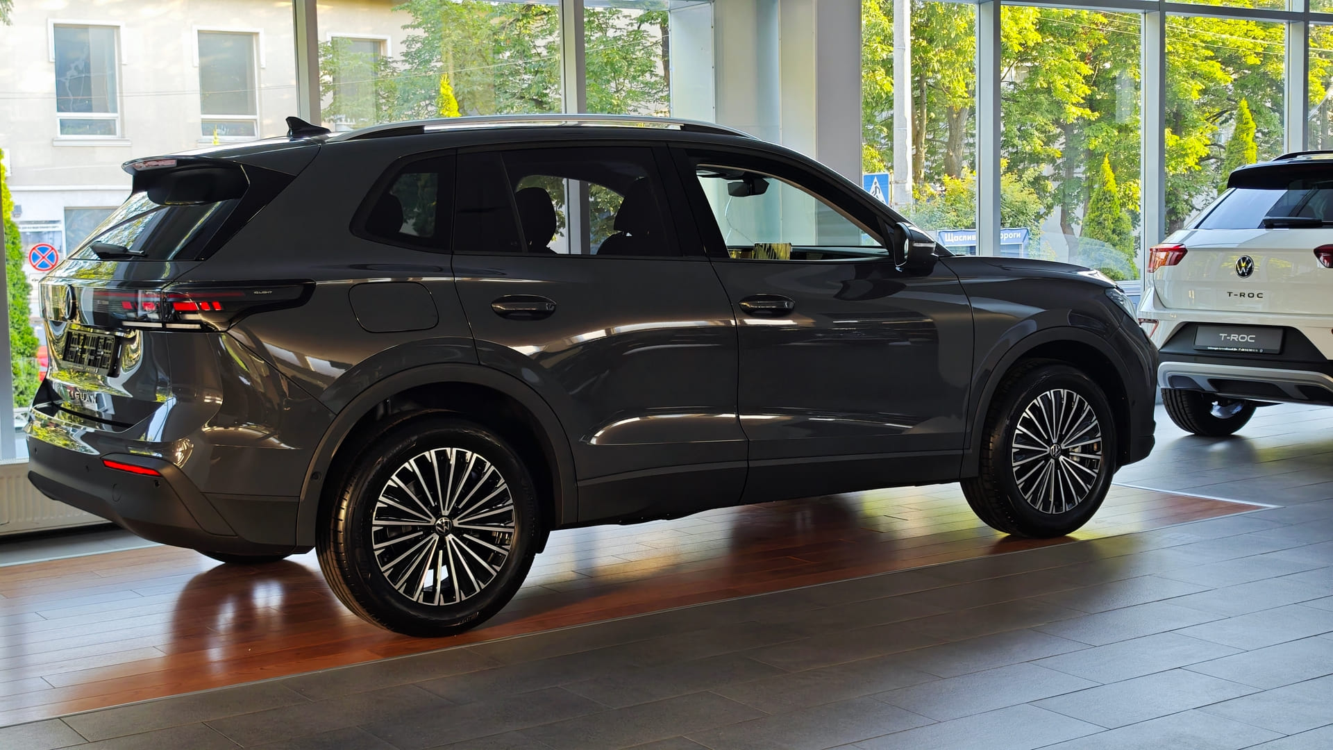 Зображення Tiguan Life+ 2.0 TDI FWD