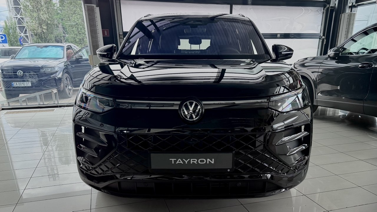 Зображення Tayron R-Line Platinum 2.0 TSI 4M