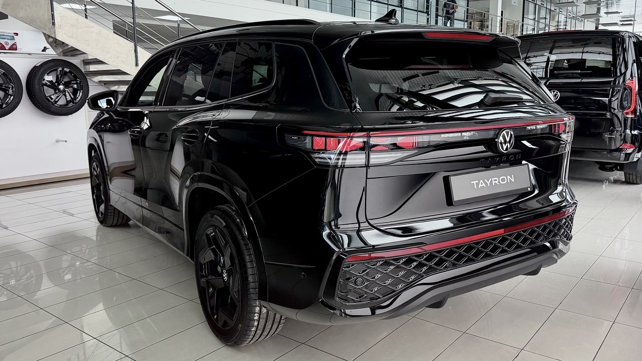 Зображення Tayron R-Line Platinum 2.0 TSI 4M