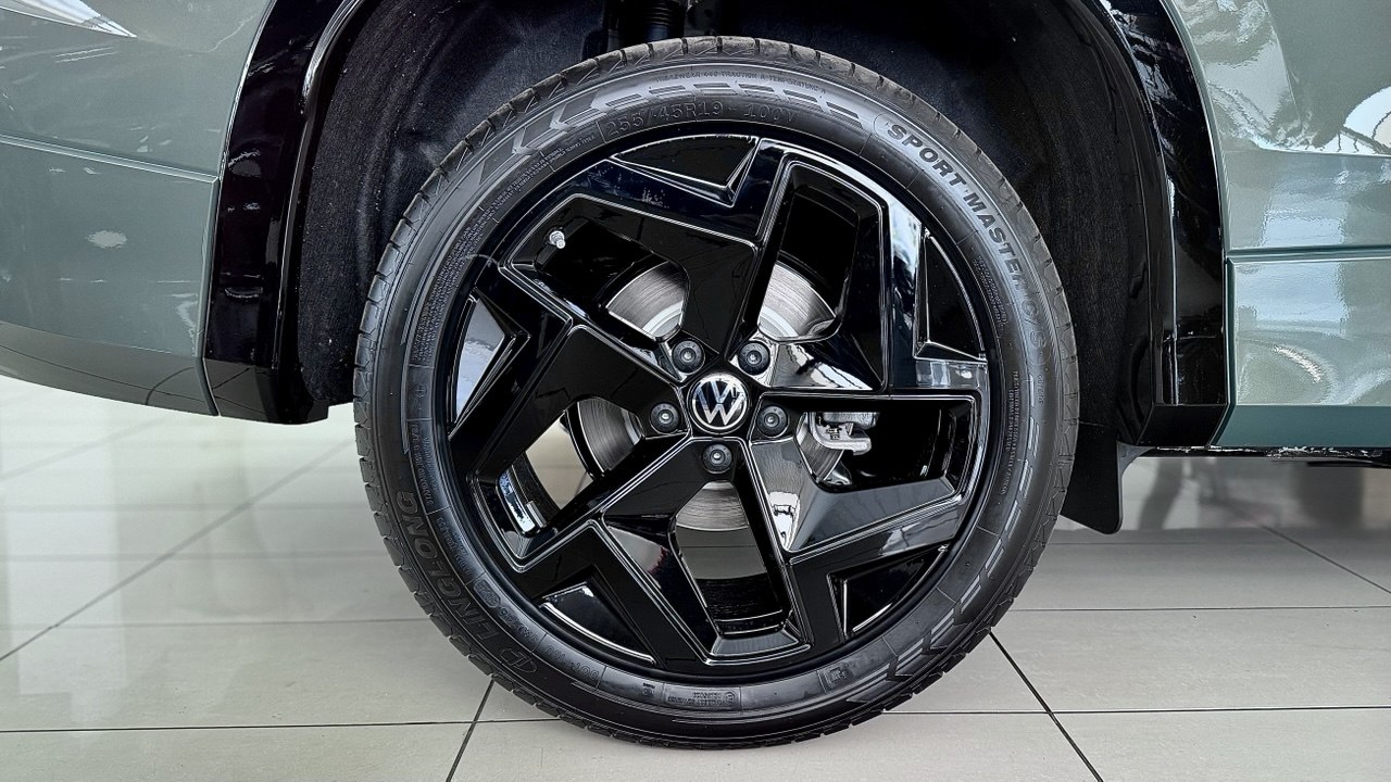 Зображення Tayron R-Line Platinum 2.0 TDI 4M