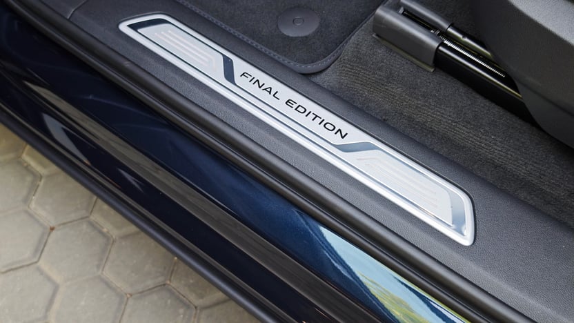 Зображення Touareg R-Line Final Edition2 3.0 V6 TDI