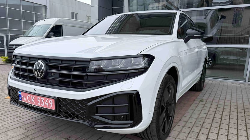 Зображення Touareg R-Line Final Edition2 3.0 V6 TDI