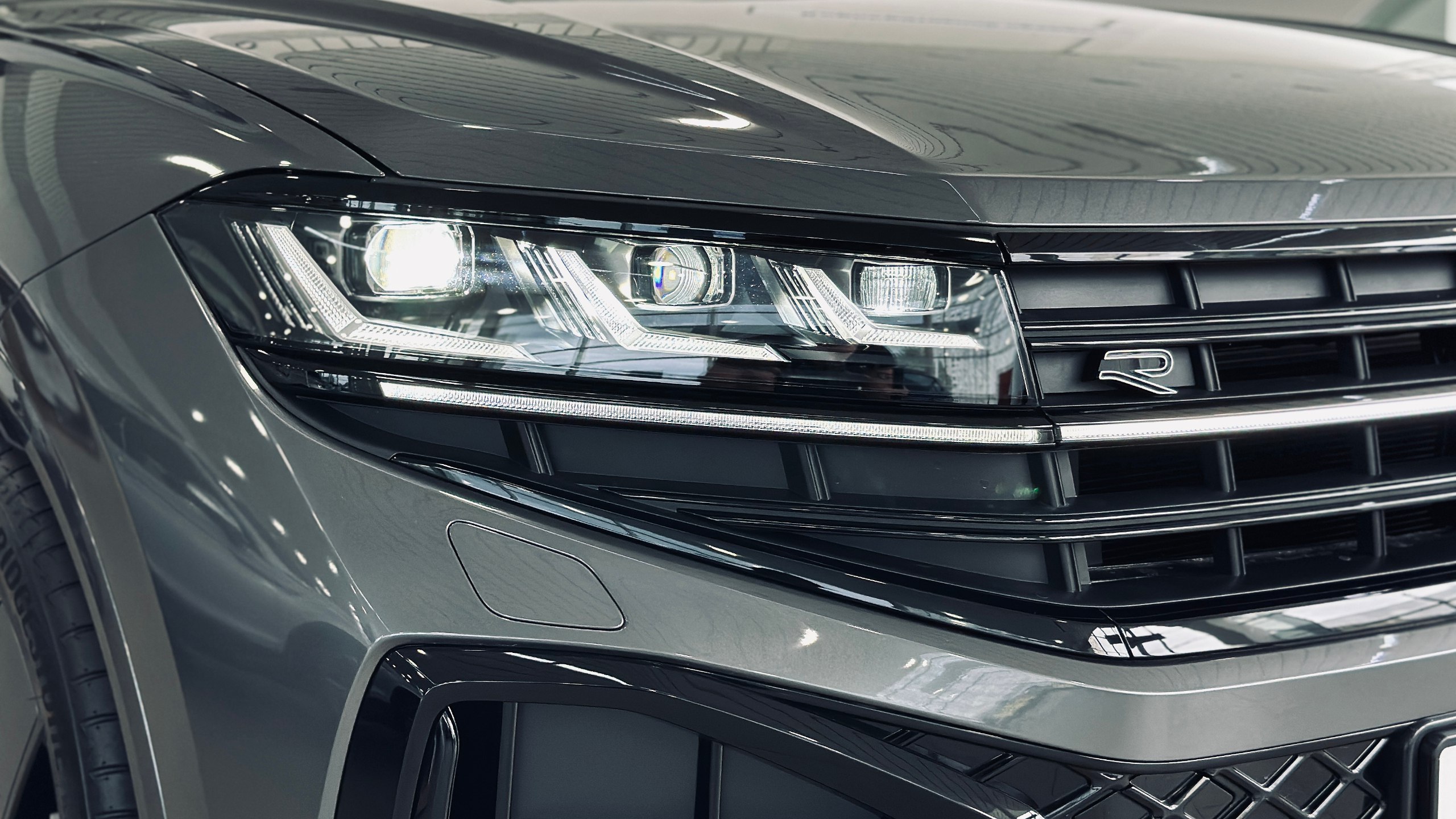Зображення Touareg R-Line Final Edition2 3.0 V6 TDI