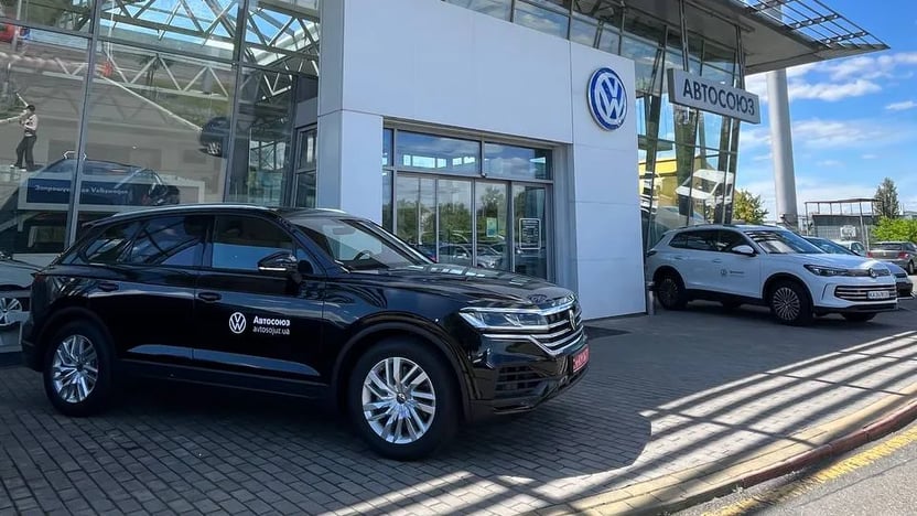 Зображення Touareg Silver+ 3.0 V6 TFSI