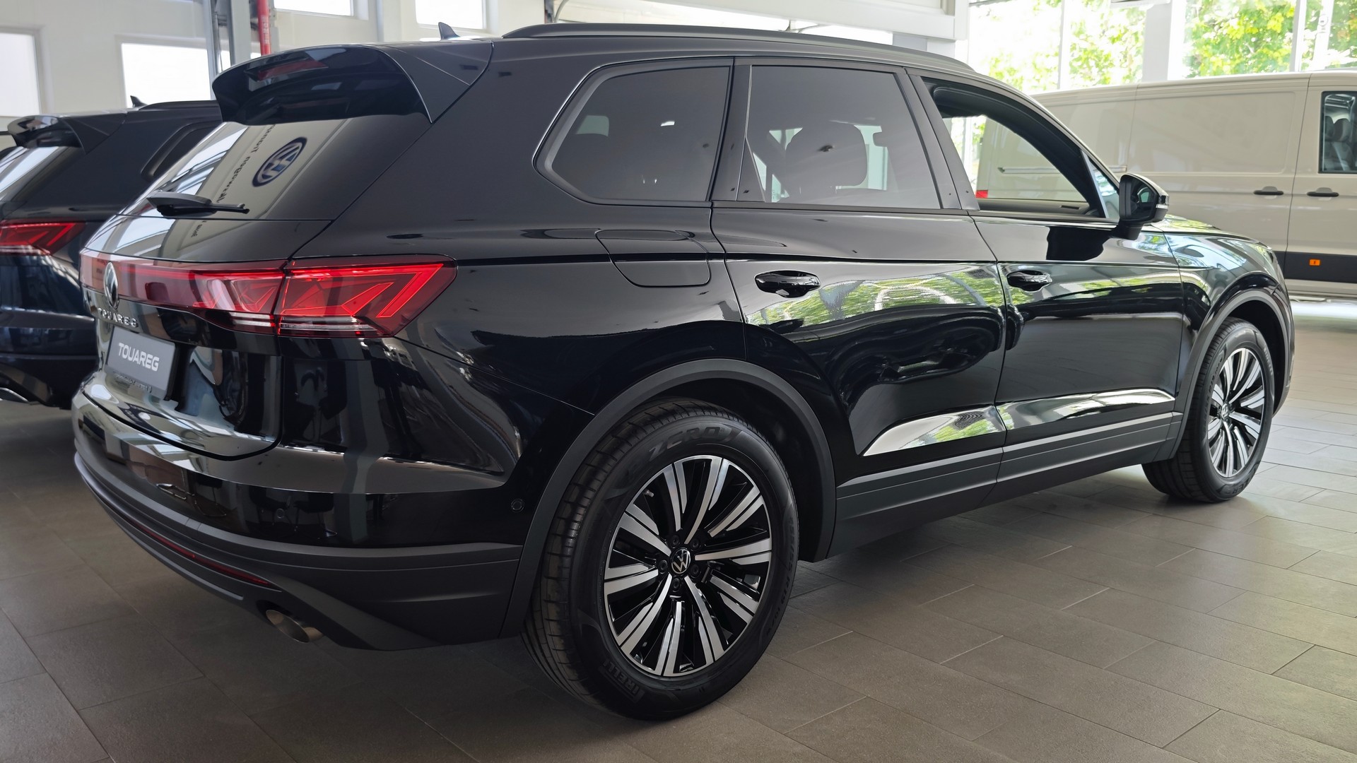 Зображення Touareg Silver 3.0 V6 TDI