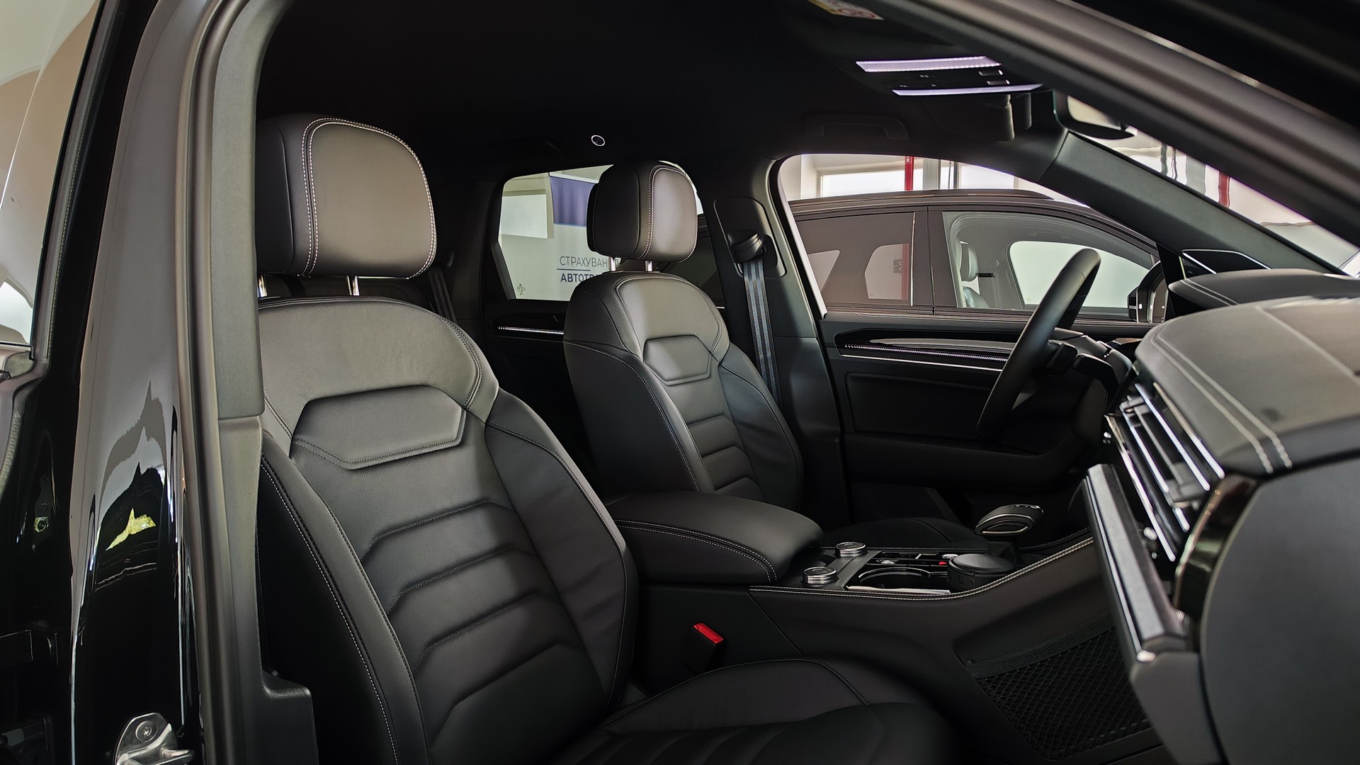 Зображення Touareg Silver 3.0 V6 TDI