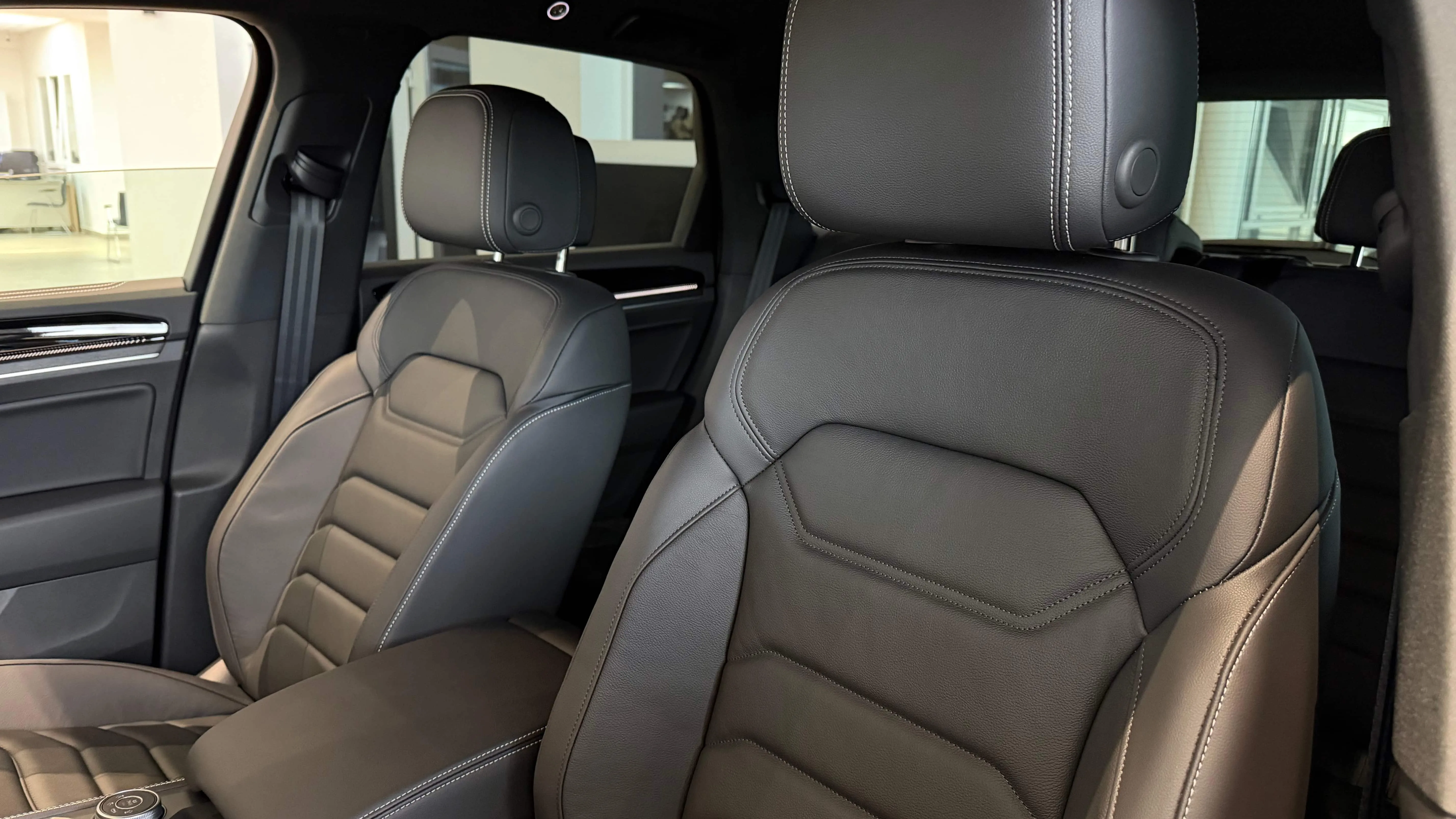 Зображення Touareg Silver 3.0 V6 TDI