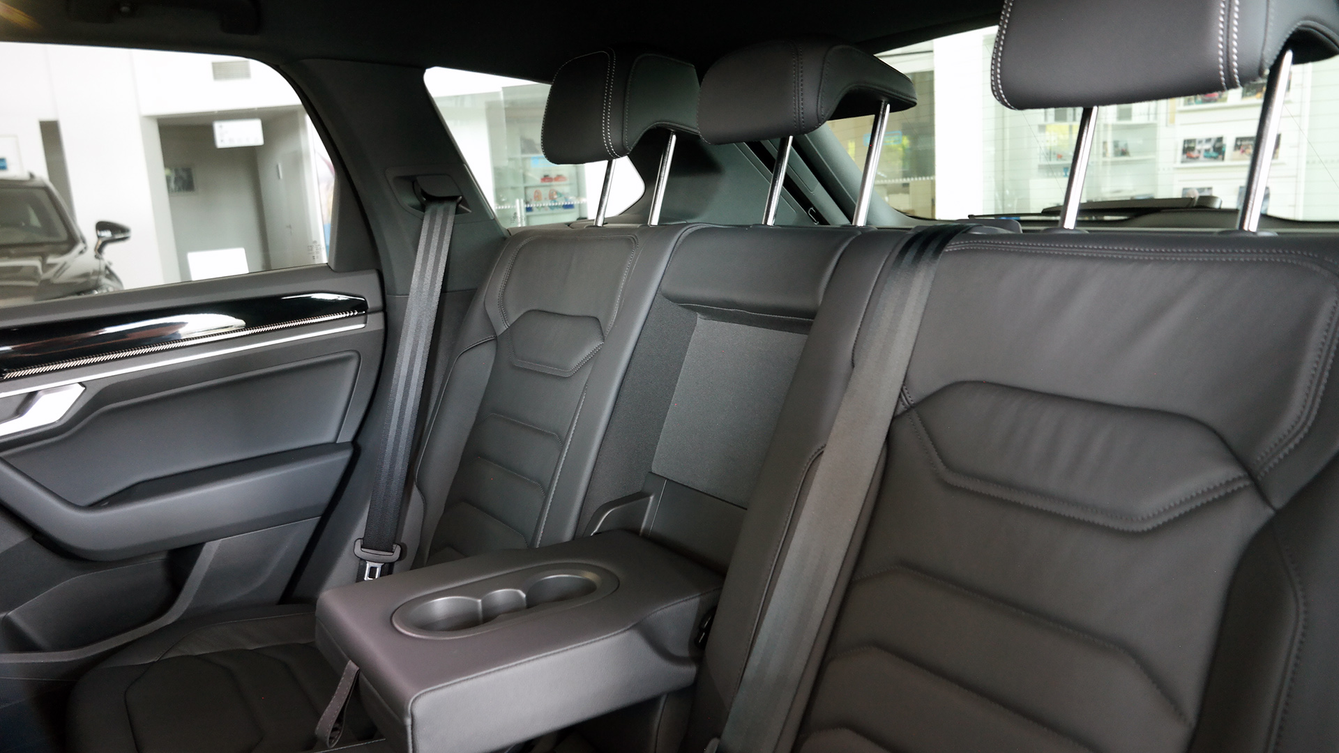 Зображення Touareg Silver 3.0 V6 TDI
