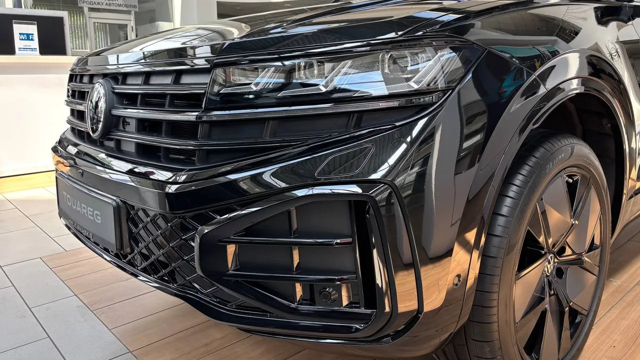 Зображення Touareg R-Line Final Edition2 3.0 V6 TDI