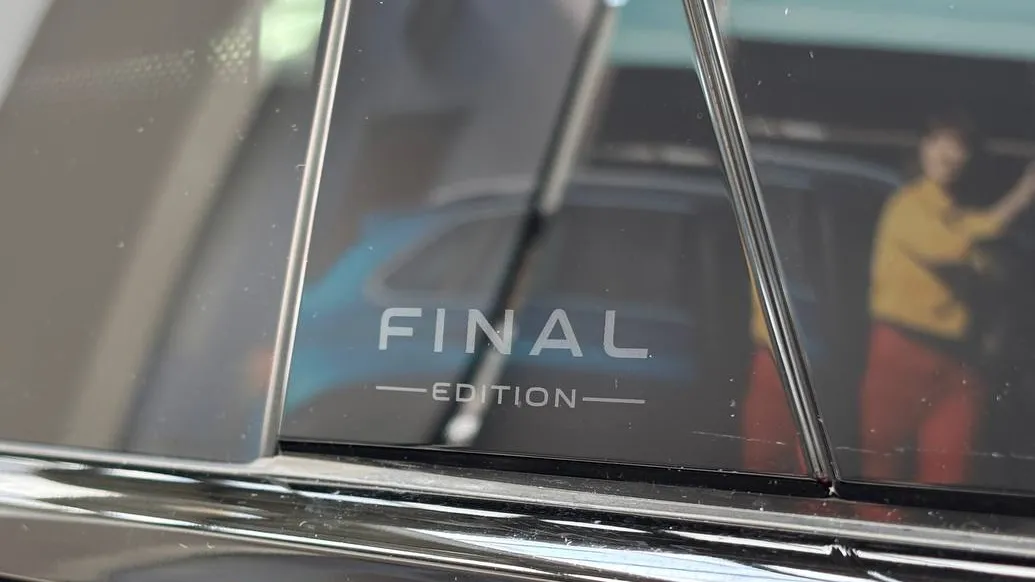 Зображення Touareg R-Line Final Edition2 3.0 V6 TDI