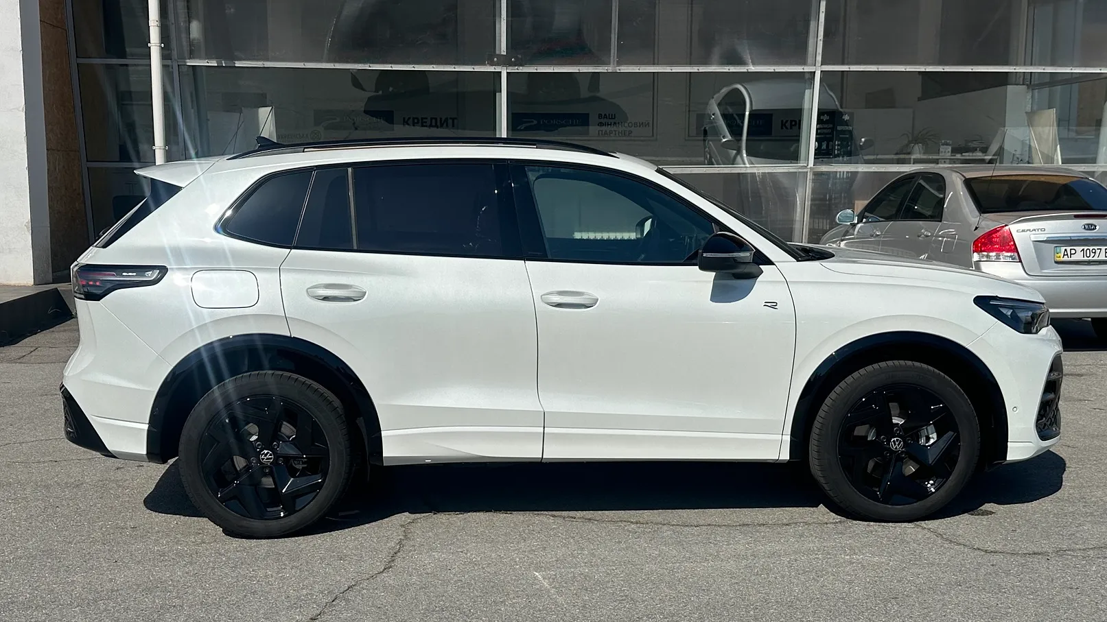 Зображення Tiguan R-Line+ 2.0 TDI 4Motion