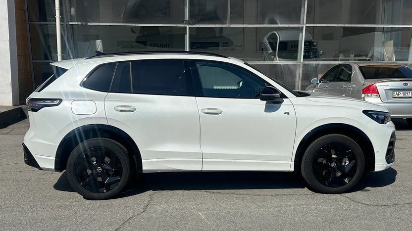 Зображення Tiguan R-Line+ 2.0 TDI 4Motion
