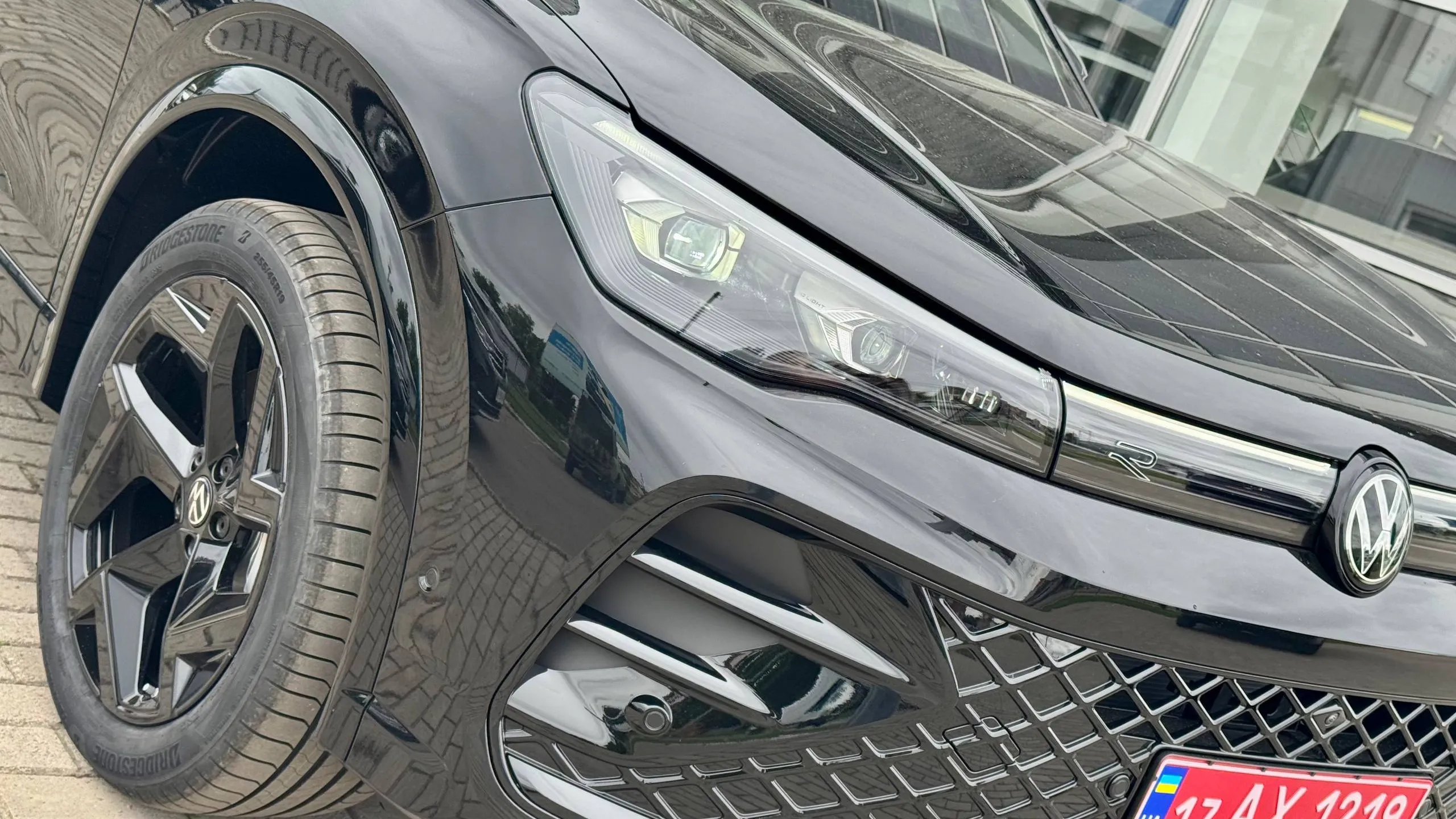 Зображення Tiguan R-Line+ 2.0 TDI 4Motion