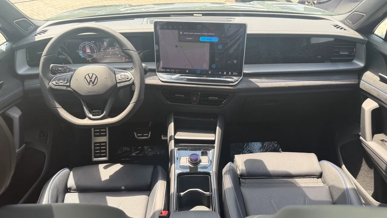Зображення Tayron R-Line Platinum 2.0 TDI 4M