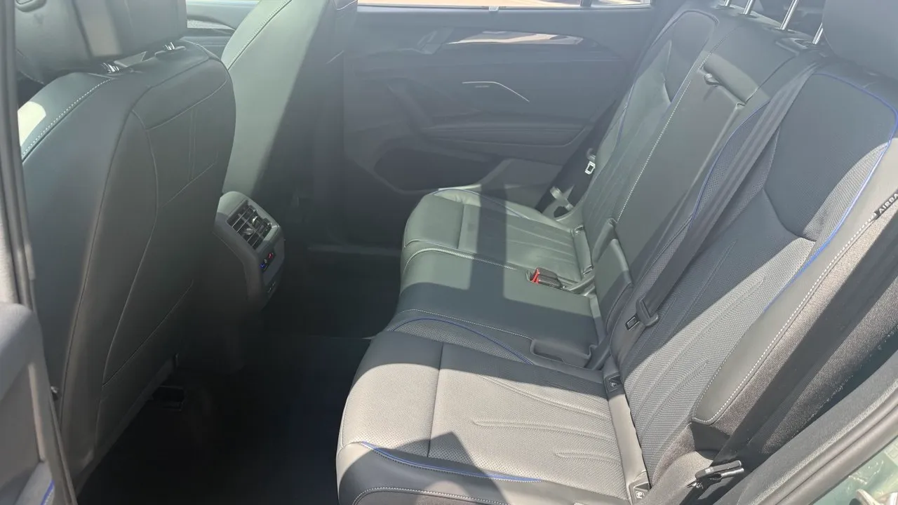 Зображення Tayron R-Line Platinum 2.0 TDI 4M