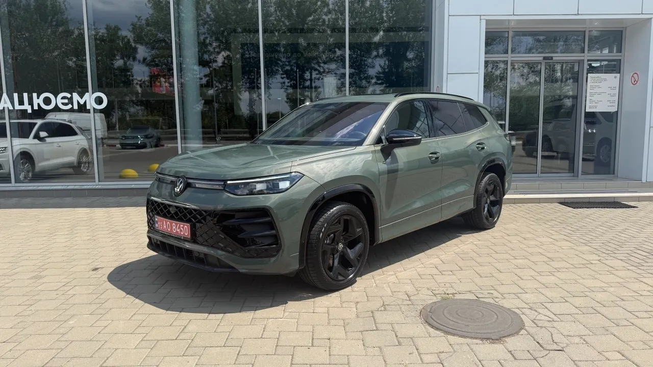 Зображення Tayron R-Line Platinum 2.0 TDI 4M