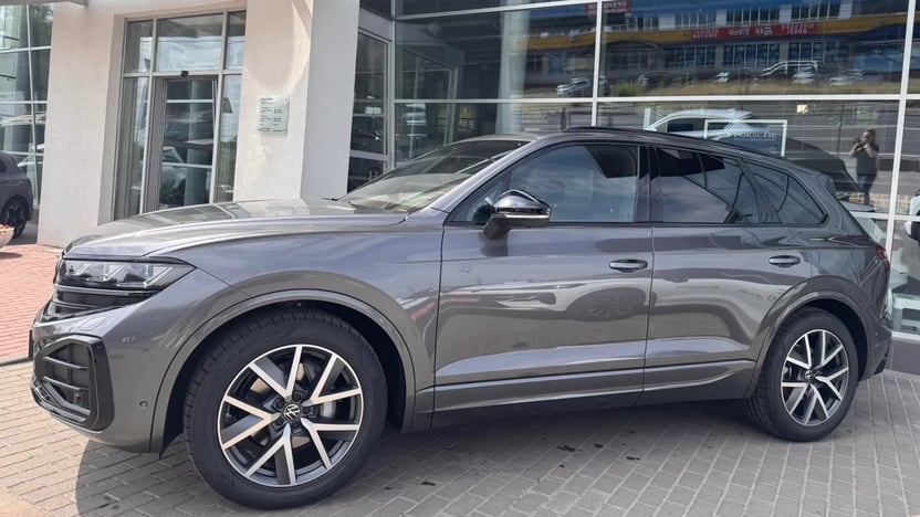 Зображення Touareg R-Line Platinum3 3.0 V6 TDI