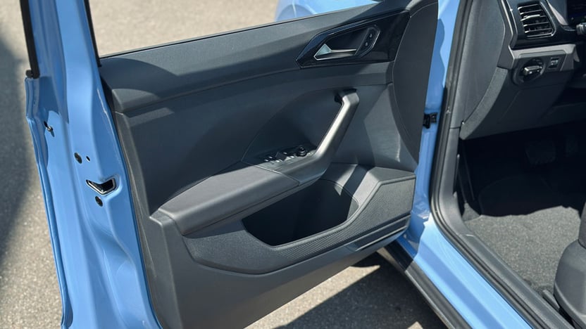 Зображення Новий T-Cross Life 1.0 TSI