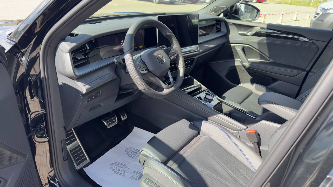Зображення Tayron R-Line Platinum 2.0 TDI 4M