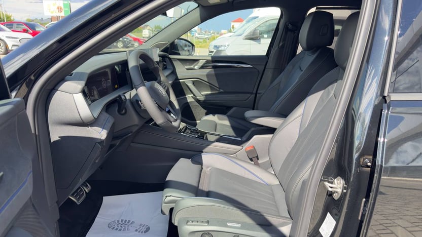 Зображення Tayron R-Line Platinum 2.0 TDI 4M