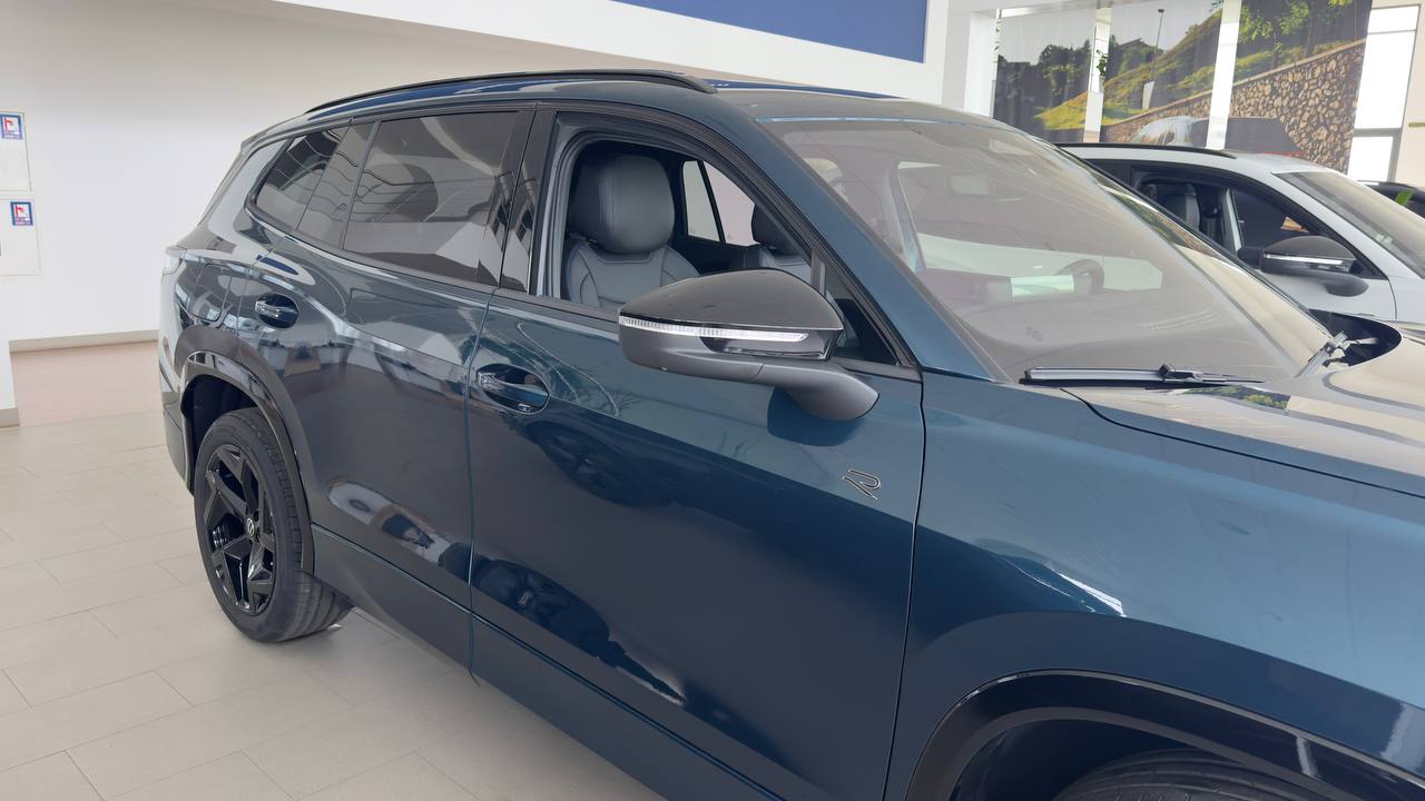 Зображення Tayron R-Line Platinum 2.0 TDI 4M