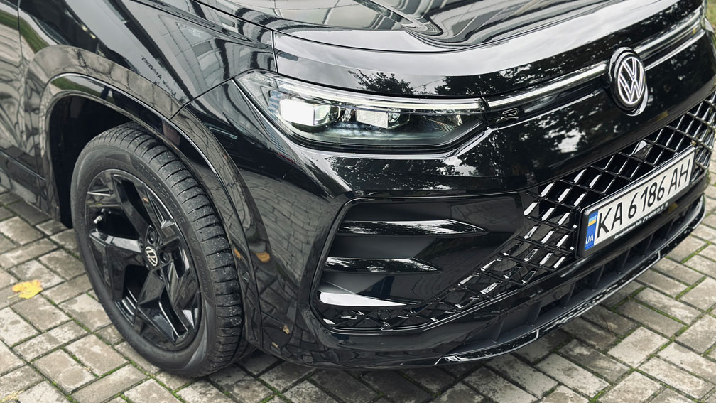 Зображення Tayron R-Line Platinum 2.0 TSI 4M