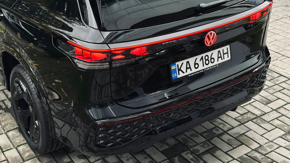 Зображення Tayron R-Line Platinum 2.0 TSI 4M