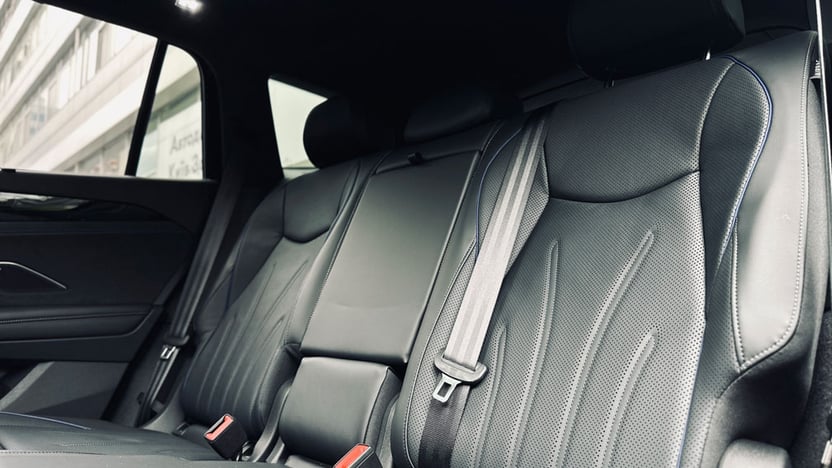 Зображення Tayron R-Line Platinum 2.0 TSI 4M