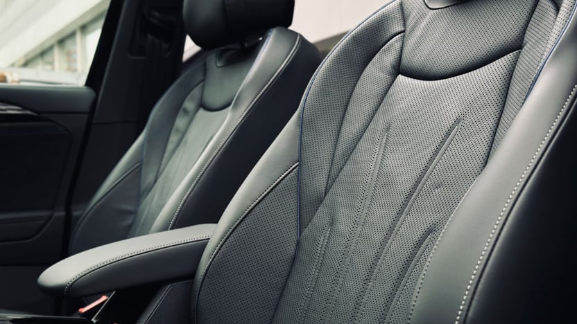 Зображення Tayron R-Line Platinum 2.0 TSI 4M